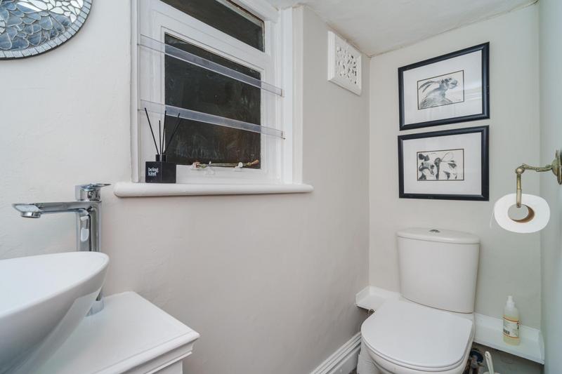 2 Bedroom Property for Sale in Wynberg Upper Western Cape